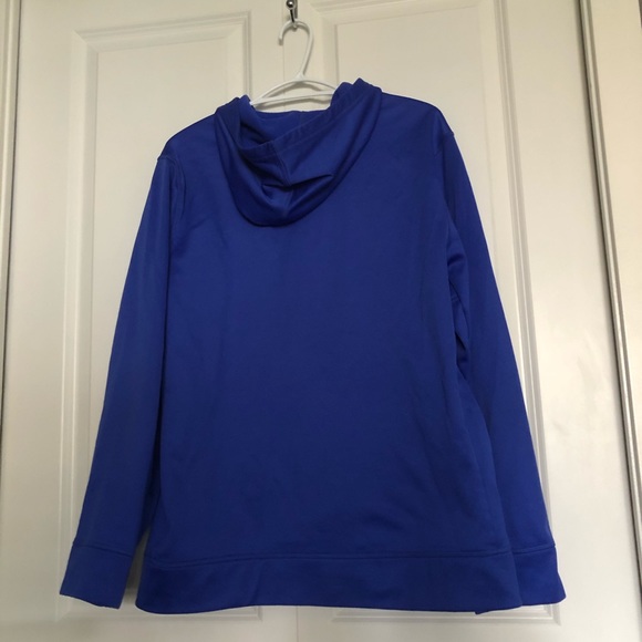 Reebok sweater - Picture 2 of 5
